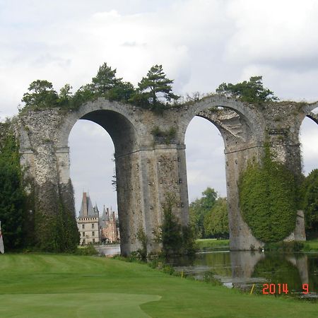 Chambres D'Hotes La Bergerie De L'Aqueduc Houx Bagian luar foto