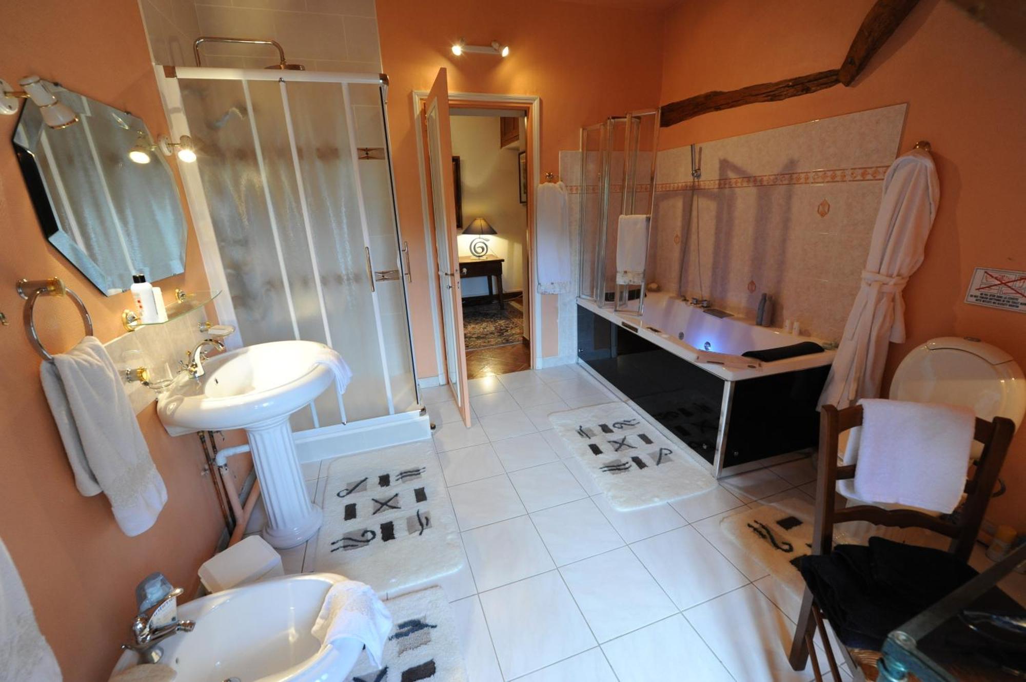 Chambres D'Hotes La Bergerie De L'Aqueduc Houx Ruang foto